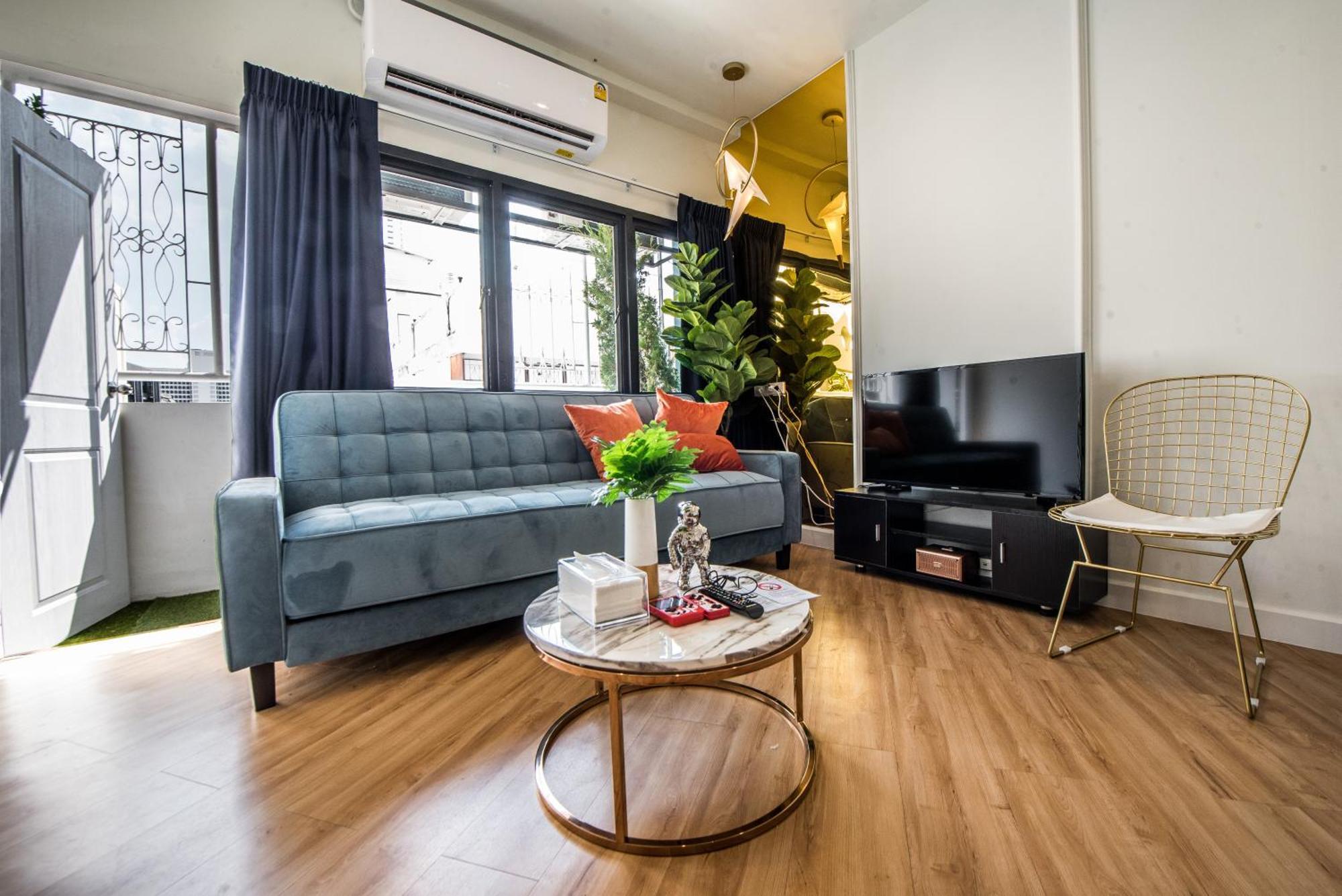 Theme Boutique Hotel Bangkok Makkasan Номер фото