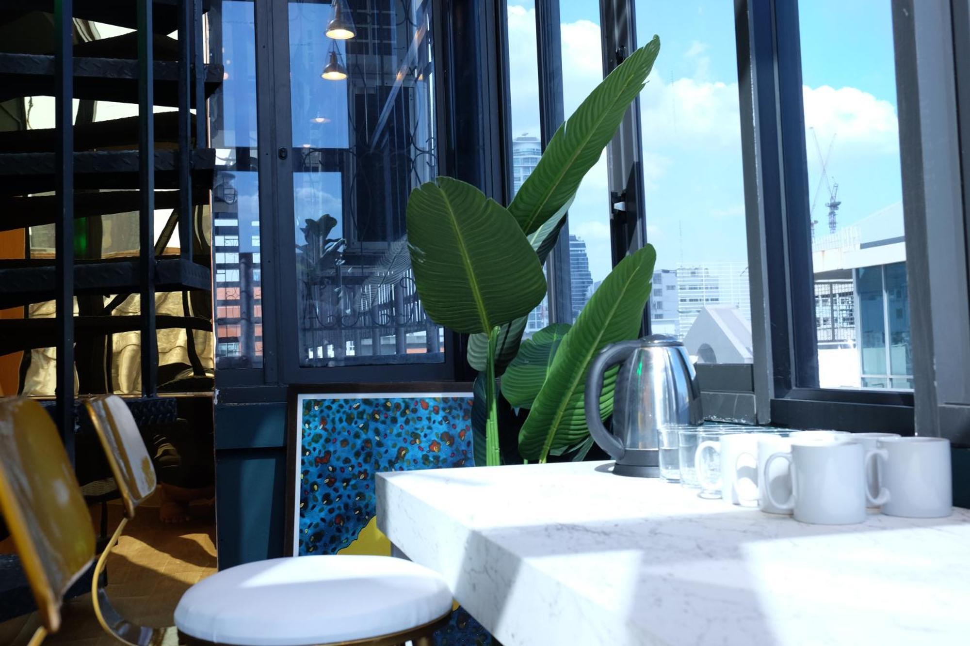 Theme Boutique Hotel Bangkok Makkasan Номер фото