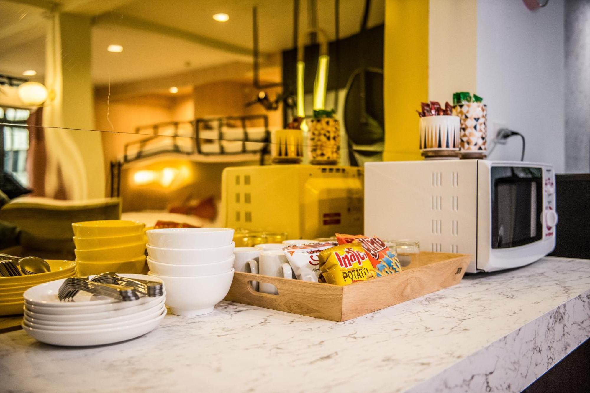 Theme Boutique Hotel Bangkok Makkasan Номер фото