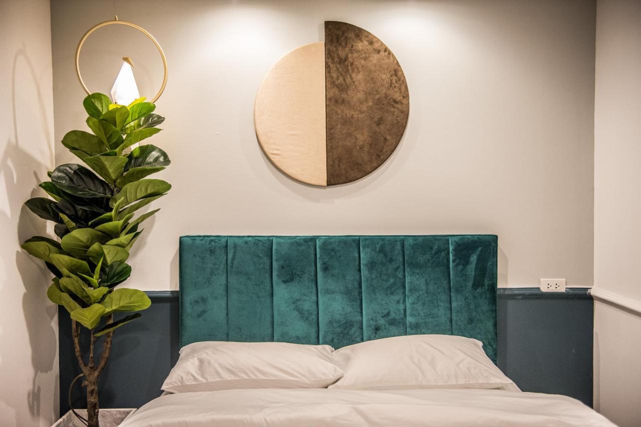 Theme Boutique Hotel Bangkok Makkasan Екстер'єр фото
